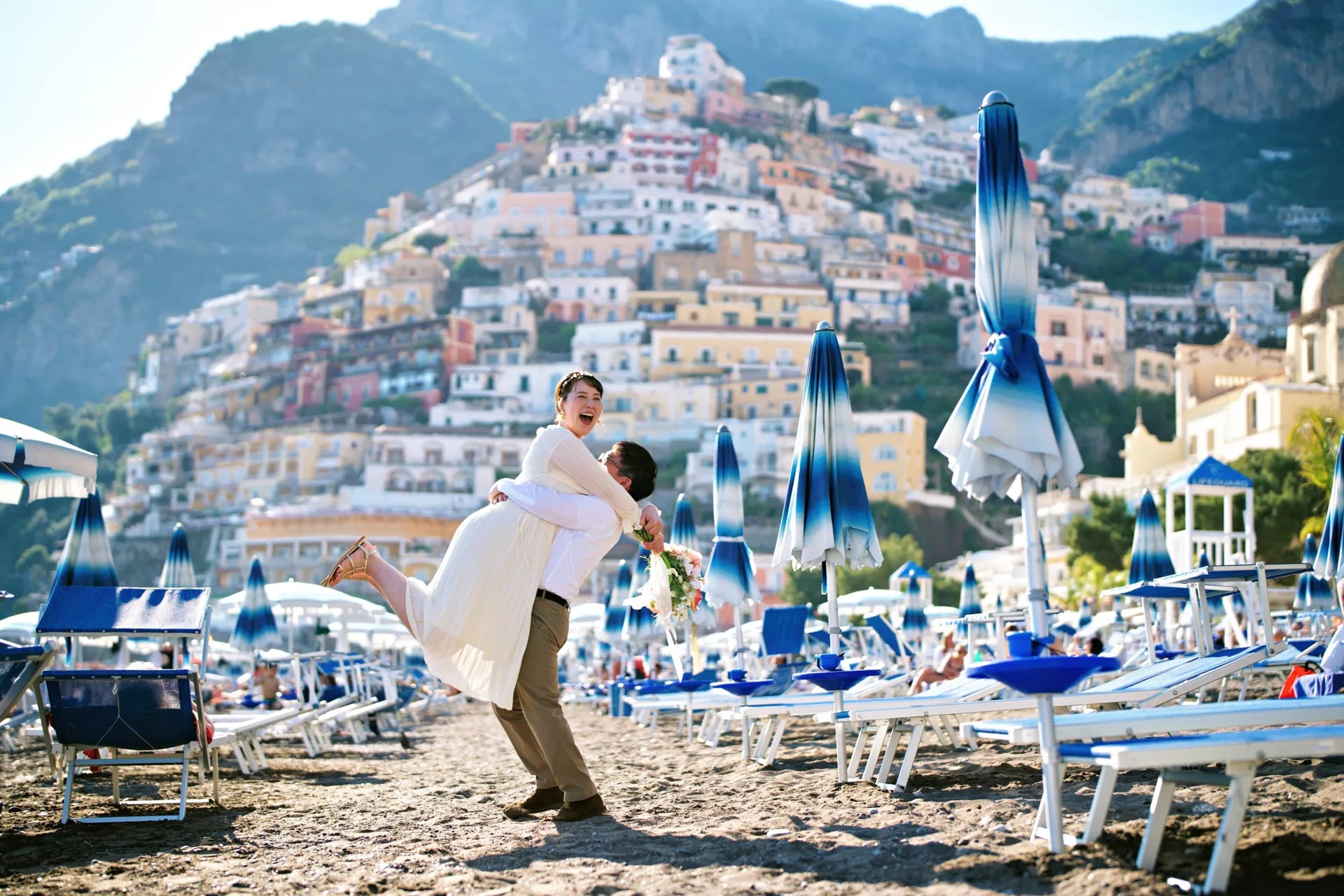 Amalfi Coast Photoshoot: Spiaggia Grande in Positano