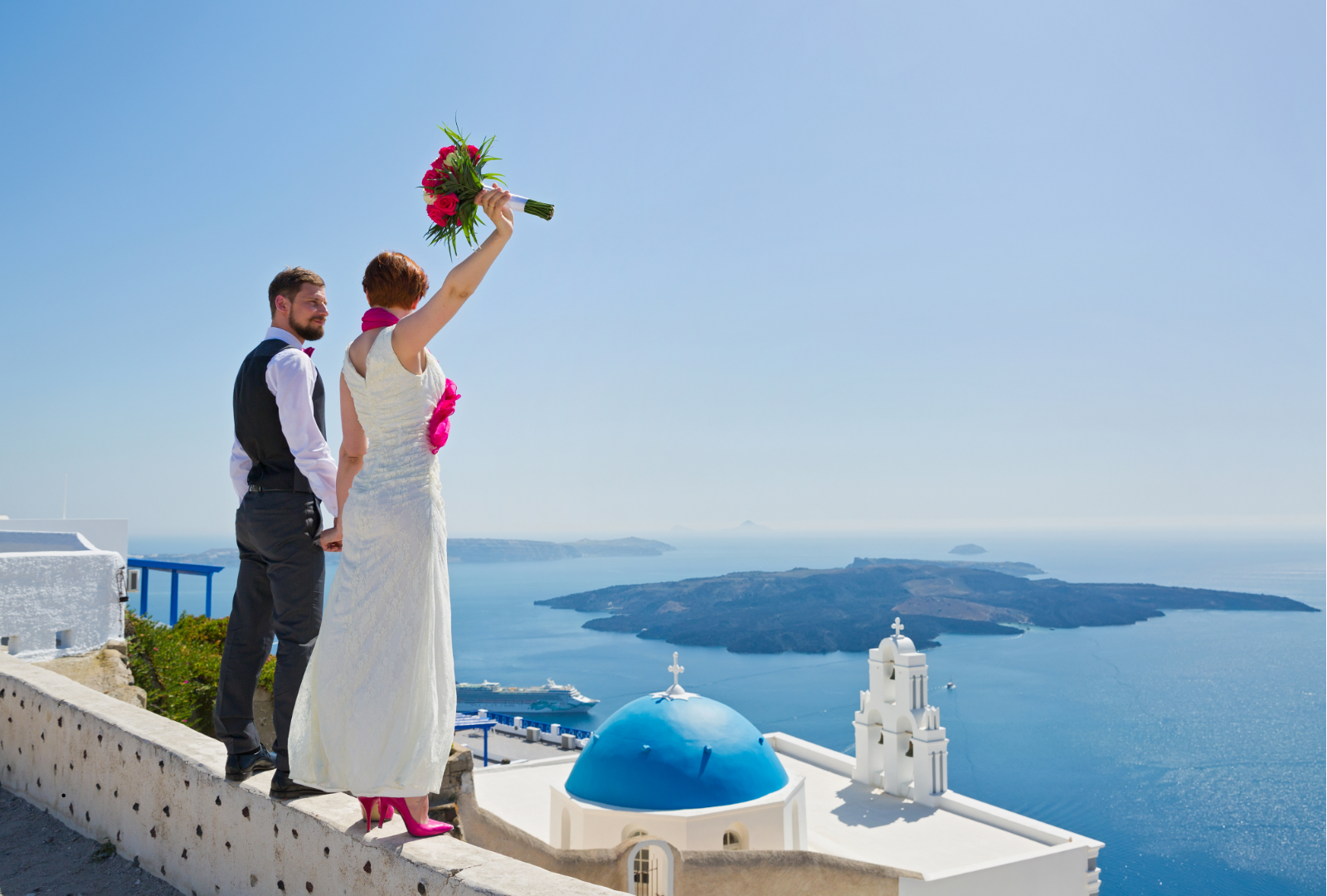 Santorini Blue Dome & Oia Hotspots Photoshoot